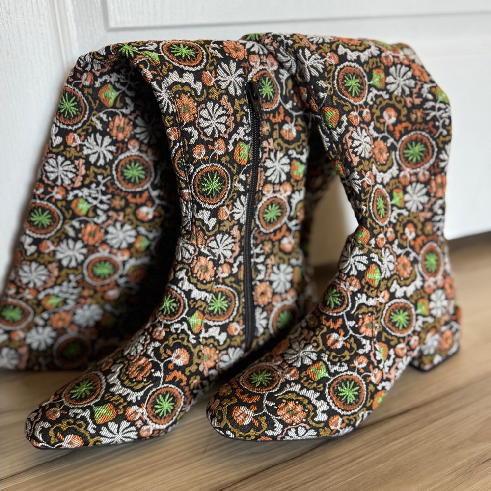 Chelsea & Violet Floral Knee high boots